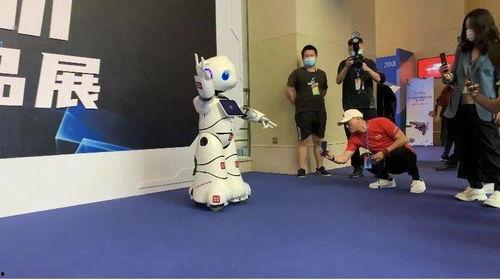 天爱夫妇朋友爆料视频,甜蜜背后的故事  第2张 天爱夫妇朋友爆料视频,甜蜜背后的故事  第2张