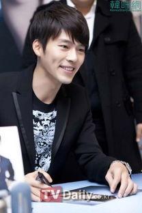 玄彬最新签名爆料,深情告白粉丝,浪漫气息弥漫  第3张 玄彬最新签名爆料,深情告白粉丝,浪漫气息弥漫  第3张